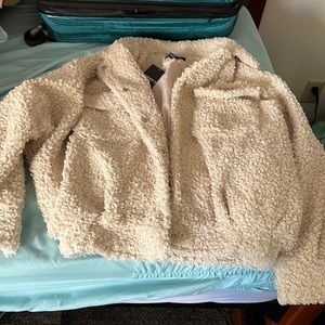 Forever 21 New with tags sherpa jacket! Really comfy but is missing a button
